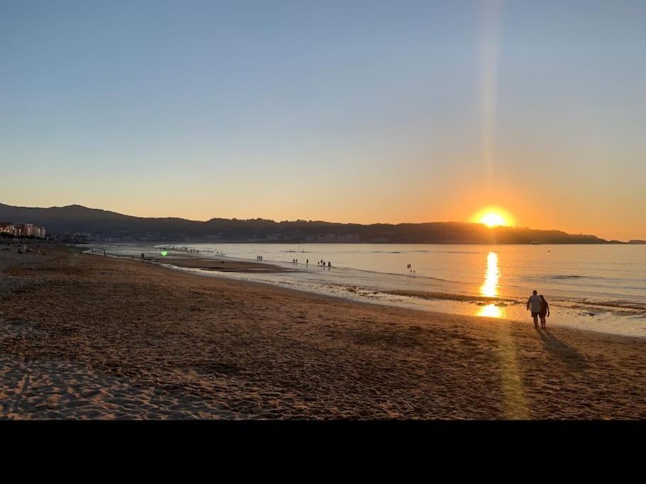 Appartement A Hendaye Avec Piscine Et A Cote De La Plage Exterior foto